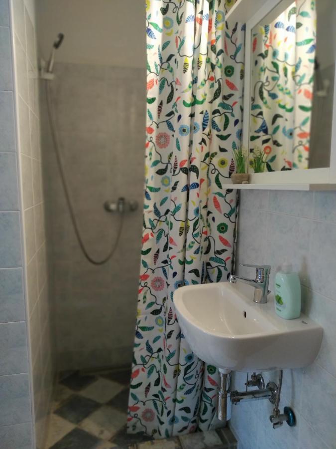 Postaja 33 Apartamento Zgornje Skofije Exterior foto
