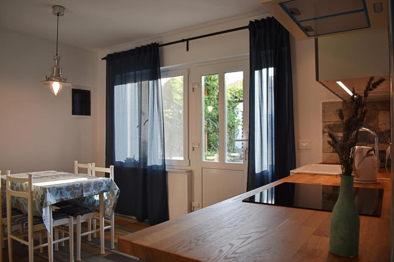 Postaja 33 Apartamento Zgornje Skofije Exterior foto